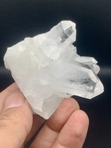 625 Carats Clear Quartz Cluster Specimen. - Picture 1 of 8