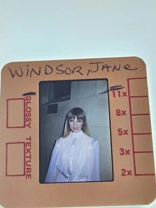 JANE WINDSOR ACTRESS VINTAGE PHOTO 35MM FILM SLIDE - Picture 1 of 6
