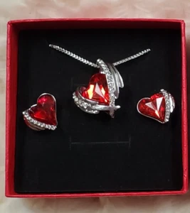 3 Stk. Halskette Ohrring Set SILBER ROT Herz Rubin Granat Januar Juli Valentinstag - Bild 1 von 11