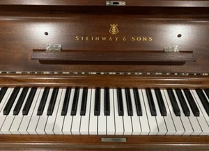 1907 Steinway Upright Piano - Model N - Picture 1 of 4