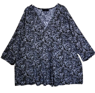 Lane Bryant NUEVO Top Swing Plisado Frontal Elastizado Cuello en V Plus 26/28 4X Negro Blanco Foto 1 de 4