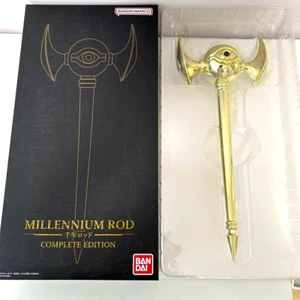 Yu-Gi-Oh! Figura Truco de Voz Millennium Rod 1/1 EDICIÓN COMPLETA Bandai Japón - Imagen 1 de 4