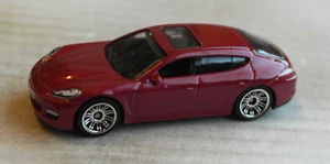 Matchbox Porsche Panamera weinrotmetallic Multipack Exclusive? Auto Mattel MBX - Bild 1 von 4