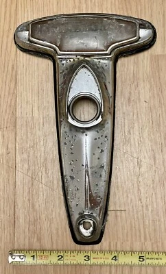 Oldsmobile 98 1948 1949 placa de montaje de manija de maletero cromada con junta GM OEM Foto 1 de 4