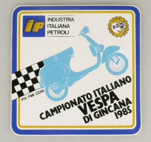 PRL) IP CAMPIONATO ITALIANO VESPA DI GINCANA 1985 ADESIVO COLLEZIONE STICKER - Foto 1 di 1