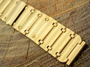 Vintage Unused NOS Wide Kreisler Stelux Stainless Steel Watch Band 19mm Straight - Picture 1 of 5