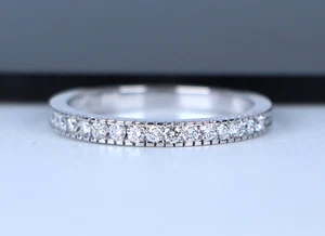 $2,350 Hidalgo 18K White Gold Round Cut Diamond Twist Rope Wedding Band Ring - Picture 1 of 8
