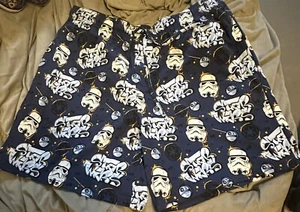 Pigiama Disney Parks Stormtrooper Lounge Shorts Star Wars nuovo con etichetta taglia XXL - Foto 1 di 3