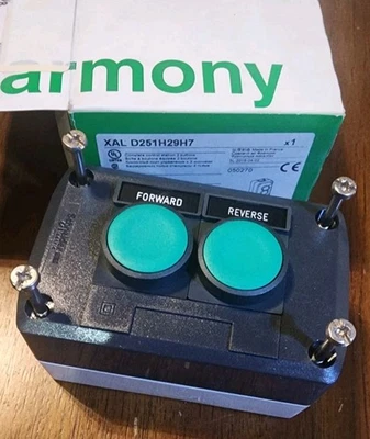 Harmony XAL D251H29H7 SCHNEIDER 电动向前反向按钮控件 — 第 1/4 张图片