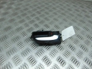Toyota Yaris Right Driver Offside Front Inner Door Handle MK3 2011-2020A - Picture 1 of 6