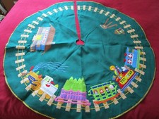 Retro Christmas TREE SKIRT TRAIN fabric 4 cars appliques Gold trim 44” ACROSS