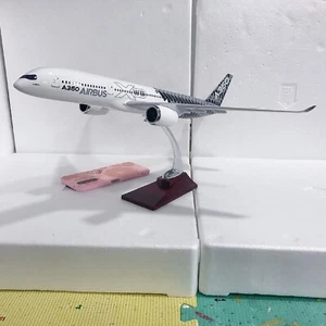 Aviation aircraft airbus A380 alloy model white 45cm - Picture 1 of 3