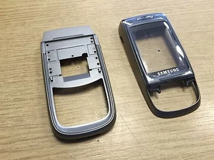 New Genuine Original Samsung D500 Top Housing Bottom Fascia Cover - Picture 1 of 2