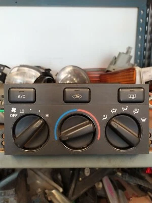 Toyota Solara 2002 climatizador Foto 1 de 4