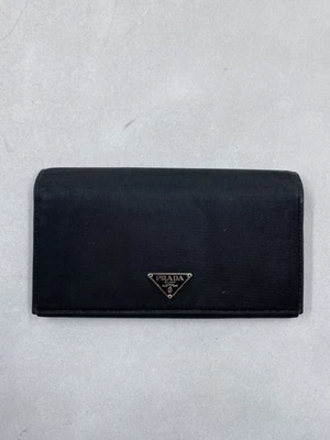 Cartera de nailon negra PRADA Foto 1 de 4