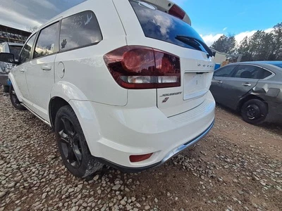 Used Fuel Pump fits: 2018 Dodge Journey Pump Assembly AWD primary Grade A Foto 1 de 4