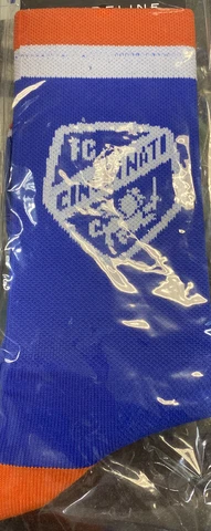 Strideline Socks Crew - Cincinnati Bearcats Size M/L Cover