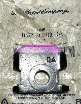 Cámara de ajuste Ford Camber 1L5Z-3C203-DA Foto 1 de 2