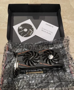 BARELY USED! Gigabyte AORUS Radeon RX 570 4GB Graphic Cards - Picture 1 of 7