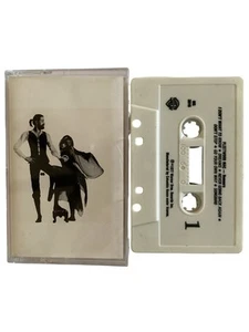 Fleetwood Mac- Rumours- Cassette Tape 1977 Warner Bros. Free Shipping! - Picture 1 of 4