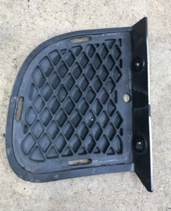 2005 - 2009 Hyundai Tucson Front Bumper Fog Light Lower Right RH Grilles - Picture 1 of 6