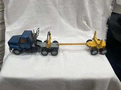 ERTL BLUE International Logging truck and trailer  Toy Collectible - Image 1 of 4