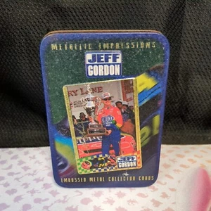 Jeff Gordon Metallic Impressions Embossed Metal Collector Cards In Tin 1995 - Bild 1 von 4