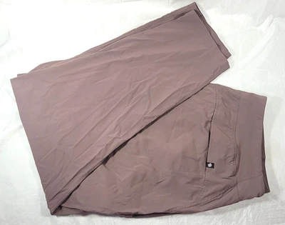 Calça de caminhada feminina Mountain Hardwear náilon/elastano - Purple Sage - GG (28"L) - Imagem 1 de 4