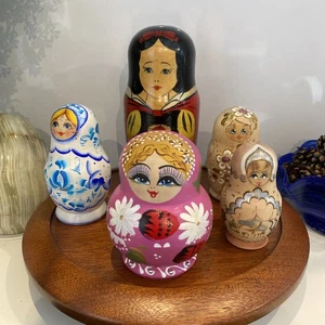 5 x Russian Doll sets Vintage And Modern different sizes - Picture 1 of 17