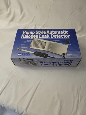 TIF 5500 Pump Style Automatic Halogen Leak Detector w/Case/Manual & Original Box - Image 1 of 3