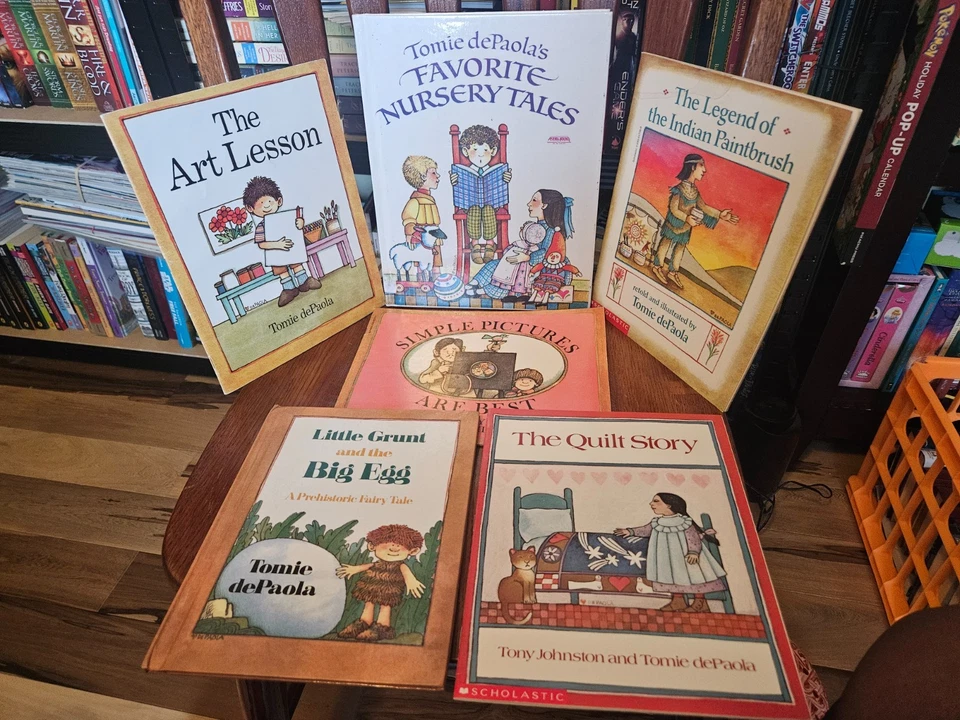 Mixed Lot of 5 Tomie de Paola Picture Books (4 paperback) Foto 1 de 3