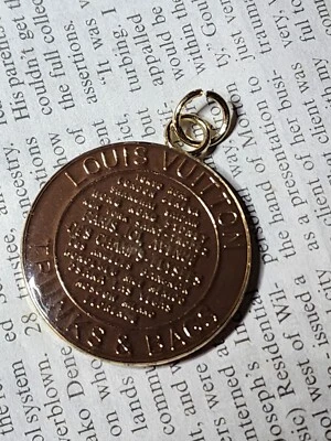 LOUIS VUITTON BUTTON TRUNKS BROWN GOLD 35 mm - Image 1 of 3