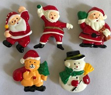 Christmas Button Covers Set of 5 Vintage Bear Tree Santas Snowman B-1