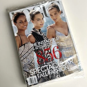 Vogue The Instagirls 856 Pgs Kloss Delevingne Small September 2014 NEW Sealed - Bild 1 von 4