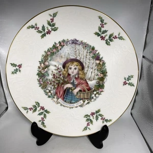 ROYAL DOULTON Bone China WEIHNACHTSTELLER MÄDCHEN MIT KORB 2. IN SERIE 1978 - Bild 1 von 8