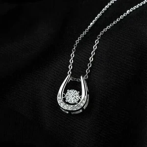 Precioso colgante de compromiso de diamantes estilo Art Deco creado en laboratorio de oro blanco de 14 K FN - Imagen 1 de 12
