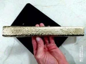1489 GRAMMI ROTTAMI LINGOTTA ORO PER RECUPERO ORO FUSO DIVERSI SPILLE MONETE COM - Foto 1 di 3