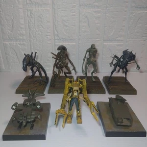 Figuras coleccionables Konami Alien Vol 2 7 tipos sin caja secreta tamaño notado - Imagen 1 de 19