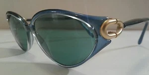 Vintage Ladies SOVER Blue with Gold Hinges Sunglasses Made in Italy  - Picture 1 of 10