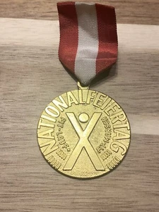 Vintage Collectible Medal In Honour Of National Holiday Fitness Marathon - Picture 1 of 5