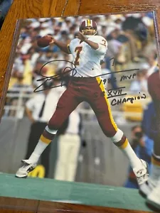 JOE THEISMAN AUTOGRAPHED 8 X 10 PHOTO WITH SUPERBOWL XVII CHAMPS & MVP INSCRPT - Picture 1 of 1