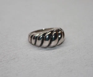 Carolyn Pollack Relios Sterling Silver Scalloped Dome Ring Sz: 5   [034GRA] - Picture 1 of 9