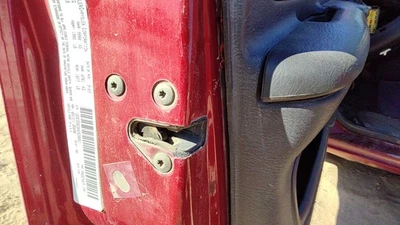 Dodge Neon Driver 2000-2005 pestillo de puerta delantera izquierda con varillas/cables OEM 5008621ab Foto 1 de 2