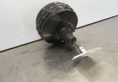 07-17 Toyota Tundra Power Brake Booster Assembly Vacuum 8 Cylinder Crew Cab OEM - Image 1 of 4