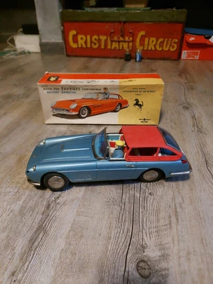 BANDAI in latta Auto-Top Ferrari Convertible made in Japan  28 cm con scatola  - Immagine 1 di 4