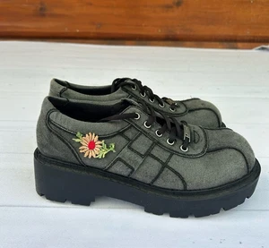 Mudd Chunky Schuhe Vintage Damen 9 grau maßgeschneiderte Blumen Patches Upcycling 90er Jahre Y2K - Bild 1 von 16
