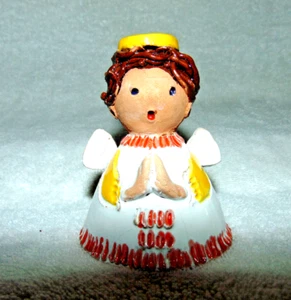 Estatuilla de ángel de arcilla hecha a mano vintage ~ orando ~ 3,75 pulgadas Alto pintado a mano #G - Imagen 1 de 3