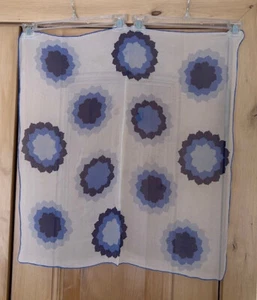 Lovely Vintage Blue Geo/Floral Pattern Scarf 25.0" X 25.0" - Picture 1 of 3