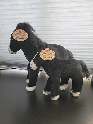 Juego de 2 peluches de caballo árabe negro Yomiko Classics NUEVO realista Foto 1 de 4