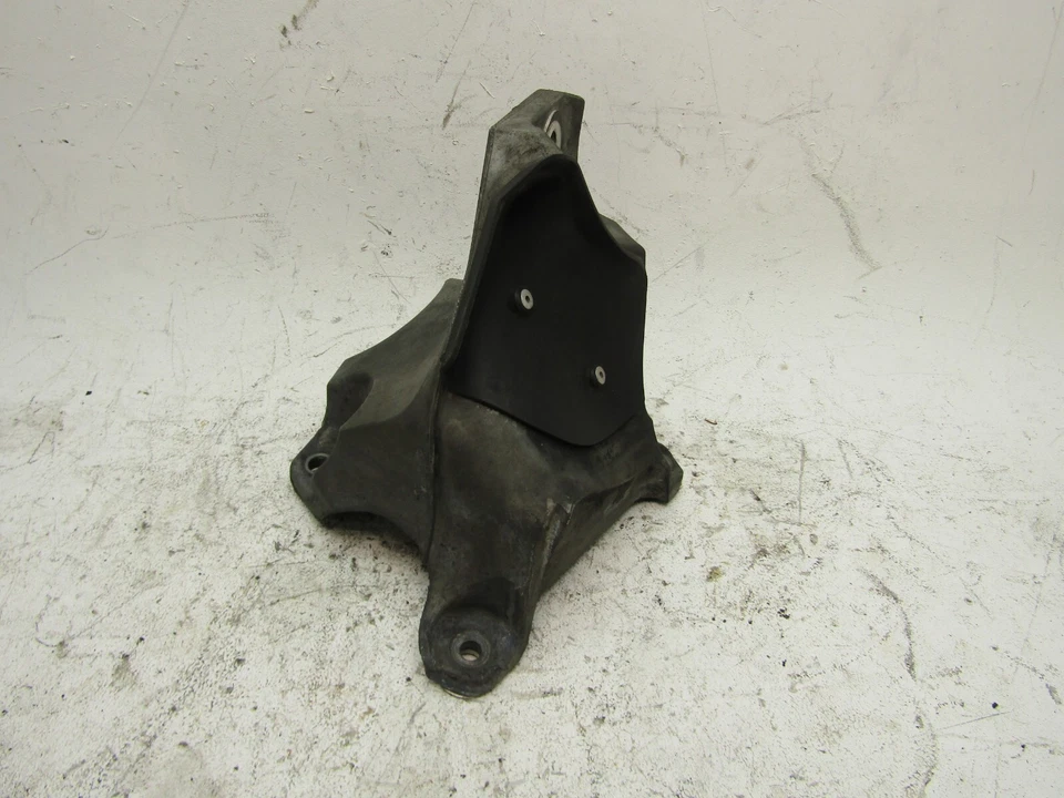 Soporte de montaje del motor Outlook 2007 2008 Saturn 3,6 L V6 soporte frontal OEM Foto 1 de 4
